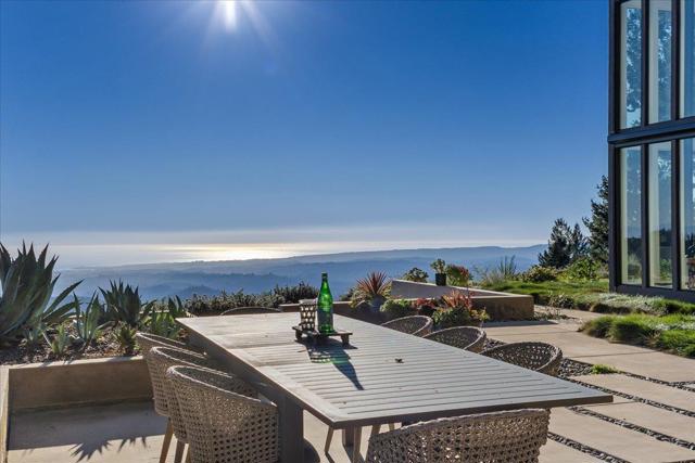 580 Rancho Prieta Road, Los Gatos CA: https://media.crmls.org/mediaz/37192627-13b5-4384-9017-de14a0ace969.jpg