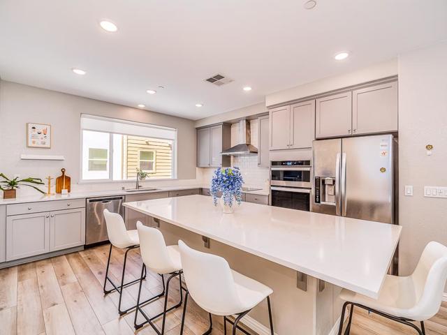 486 Tintin Court, San Jose CA: https://media.crmls.org/mediaz/3719e52d-7959-4235-aecb-3b59d97fd2d3.jpg