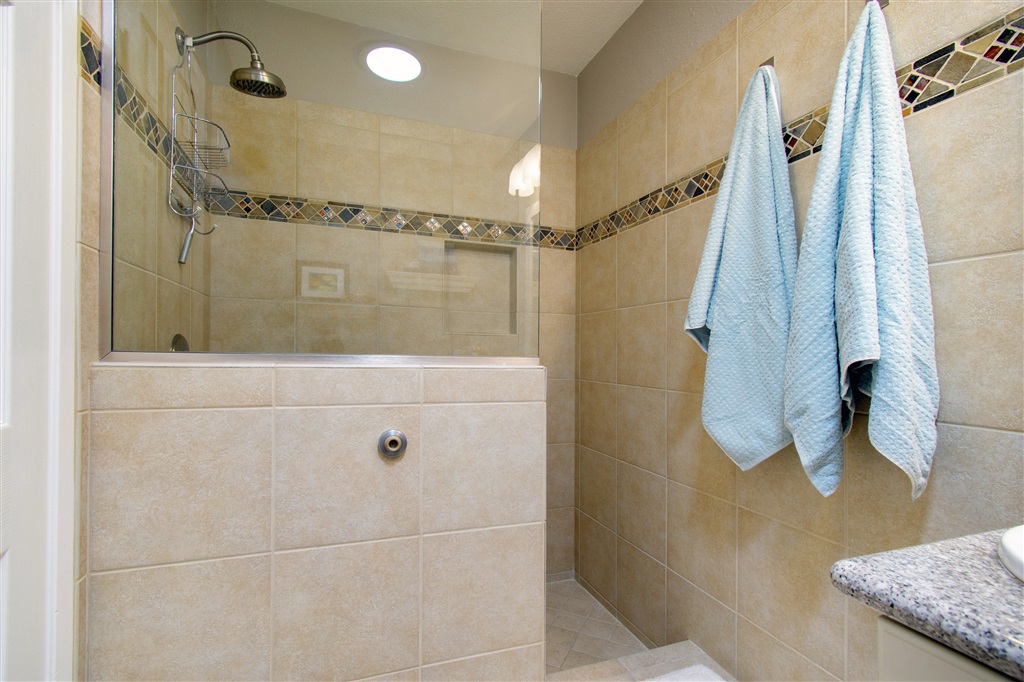 453 Sierra Ave - photo 16