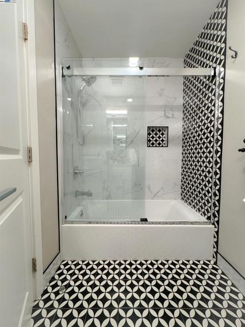 148 Ascot Ct, Moraga CA: https://media.crmls.org/mediaz/371ab548-ff44-4b44-b0d1-b029f05493e9.jpg