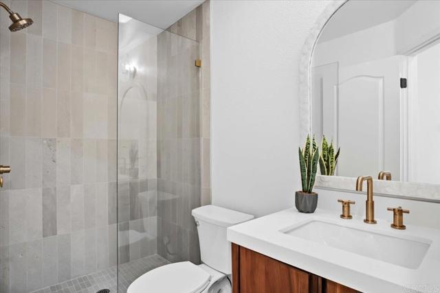 Detail Gallery Image 39 of 49 For 4735 Bryce Circle, Carlsbad,  CA 92008 - 3 Beds | 3 Baths