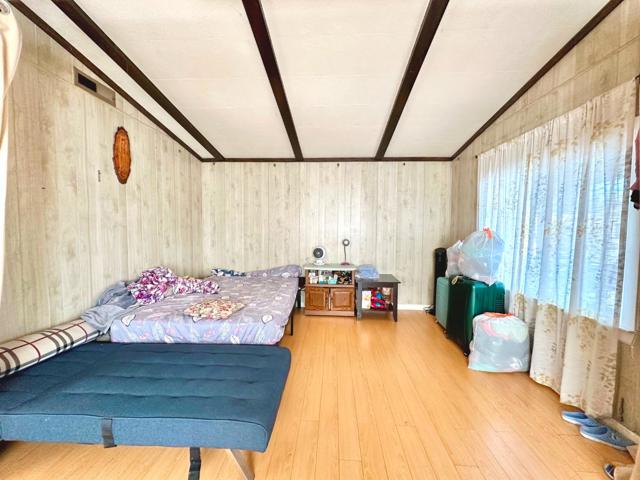 2885 Moss Hollow Drive, San Jose CA: https://media.crmls.org/mediaz/371b45a5-d8cd-4ee5-9662-aac88ea43f63.jpg