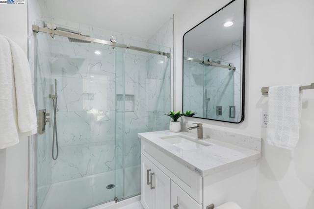 Image 31 of 45 For 2834 White Acres Dr