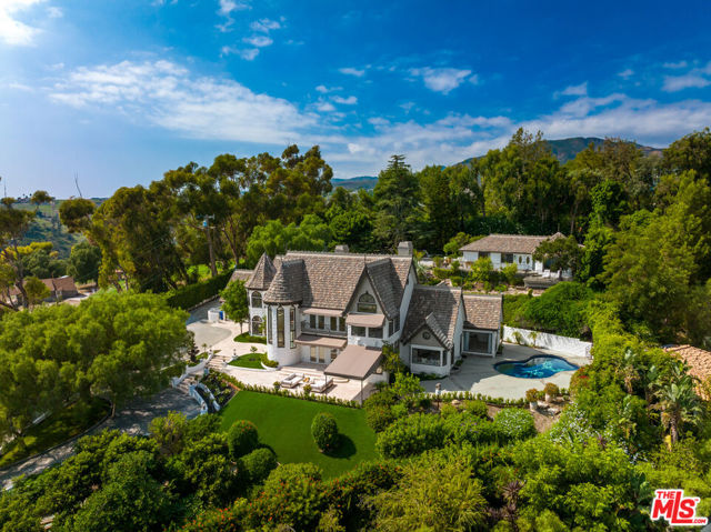 Drew Fenton | 27931 Winding Way Malibu CA | MLS: 7495523