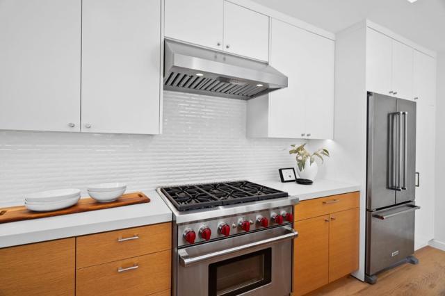 628 8th Avenue, Menlo Park CA: https://media.crmls.org/mediaz/371c5dcb-ebda-4de9-8bd6-4e94f86bfceb.jpg