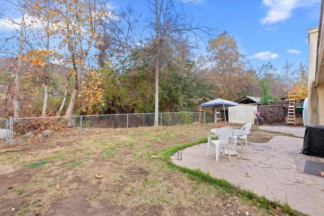 Image 31 of 35 For 933 Silverbrook Drive