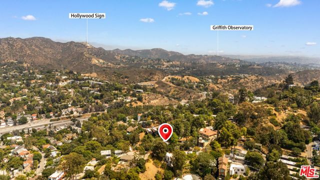 7141 Woodrow Wilson Drive, Los Angeles CA: https://media.crmls.org/mediaz/371d0c5a-e84a-4500-b4c1-d0c1a3f41a5d.jpg