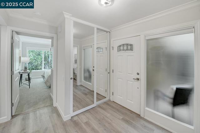 1459 Rockledge Ln, Walnut Creek CA: https://media.crmls.org/mediaz/371d6b63-0d79-4fdc-8cd7-873773e885d5.jpg