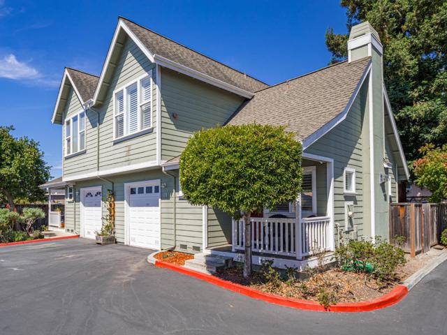 4 Holly Drive, Freedom CA: https://media.crmls.org/mediaz/371d9c78-6a3d-4450-b6b0-b600c36b1de8.jpg