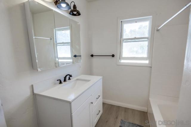 12224 Lemon Crest Drive, Lakeside CA: https://media.crmls.org/mediaz/371df08f-f8e2-4b35-8da8-62a9c236994e.jpg