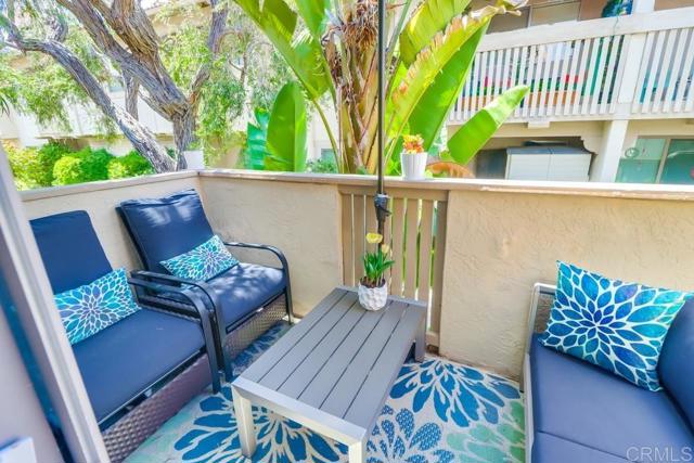 Detail Gallery Image 24 of 31 For 2352 Altisma Way #13,  Carlsbad,  CA 92009 - 2 Beds | 2 Baths