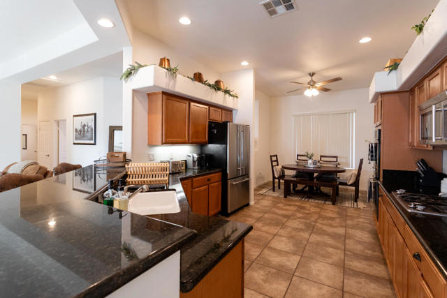 48305 Pic Way, Indio CA: https://media.crmls.org/mediaz/371e312d-67f0-4318-a7d1-55bc977652fe.jpg