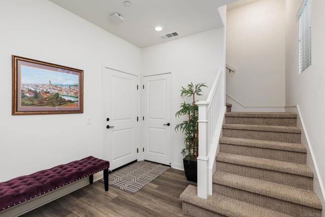 Image 2 of 28 For 4384 Nautilus Way  3