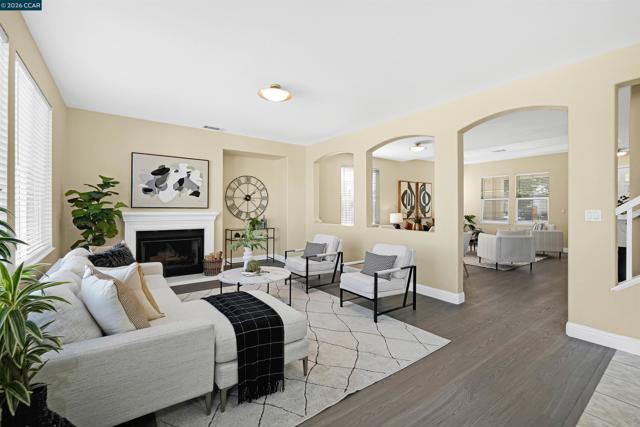 Image 12 of 60 For 1012 Salt Spray Ter