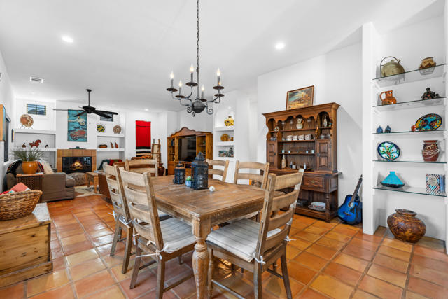 54510 Avenida Alvarado, La Quinta CA: https://media.crmls.org/mediaz/371f9e4a-22c9-422c-b3a9-1f8317f28d71.jpg