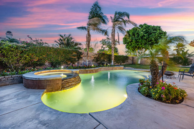 79976 Castille Drive, La Quinta CA: https://media.crmls.org/mediaz/3720654a-449f-4941-8f7a-8fec92b286b3.jpg