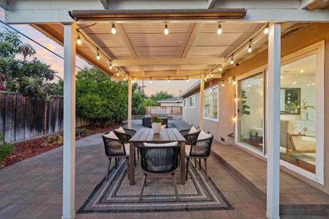 689 Springwood Drive, San Jose CA: https://media.crmls.org/mediaz/37214669-f18b-40d0-aff3-343204c35b97.jpg