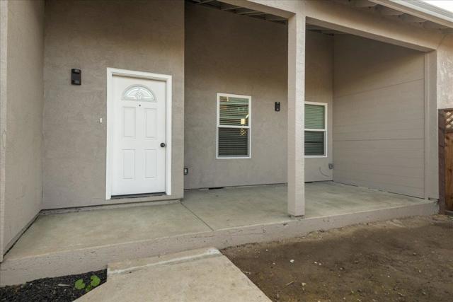 Image 26 of 67 For 2604 Sierra Vista Court