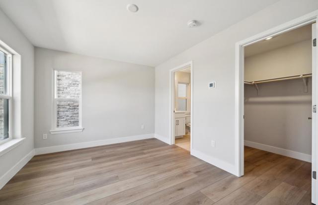 2512 Sage Street, San Mateo CA: https://media.crmls.org/mediaz/3722688c-dbdd-4ef7-8ae8-f04e4db4156a.jpg