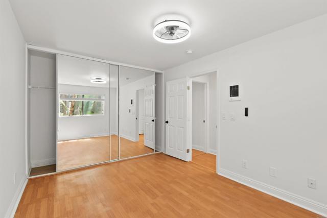 Image 27 of 38 For 3535 Madison Avenue 143