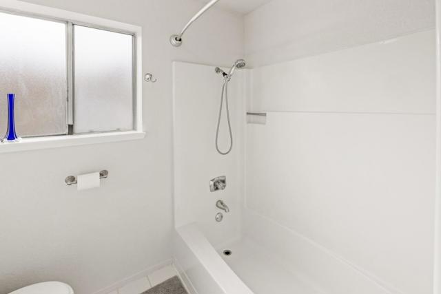 3097 Messinger Drive, Marina CA: https://media.crmls.org/mediaz/372522ee-05e8-48d0-a302-bb9cc8ac1add.jpg