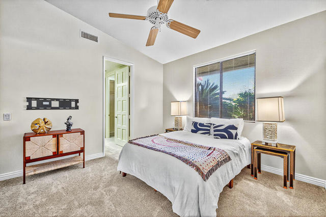 41531 Colada Court, Palm Desert CA: https://media.crmls.org/mediaz/37252a55-d385-4d16-b221-5238ef3f2b96.jpg
