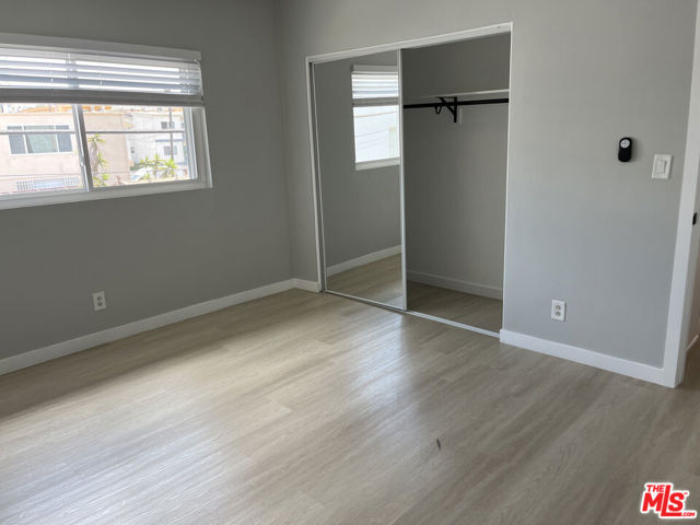 101 Catamaran (#3,4,5,6) Street, Marina del Rey CA: https://media.crmls.org/mediaz/37258b44-d5bc-4f9d-8e54-cfb84f45b465.jpg