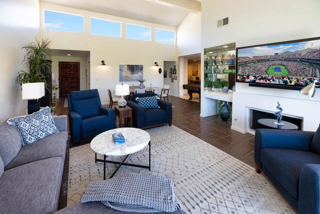 177 Las Lomas, Palm Desert CA: https://media.crmls.org/mediaz/37259806-2e45-4897-9cfd-72ae793d3f5c.jpg