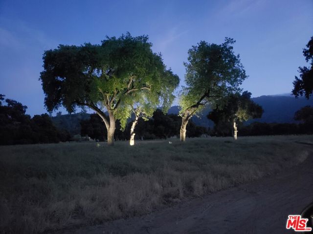 770 Limekiln Road, Hollister CA: https://media.crmls.org/mediaz/37273c4b-499e-4ced-9802-45366729fdd8.jpg
