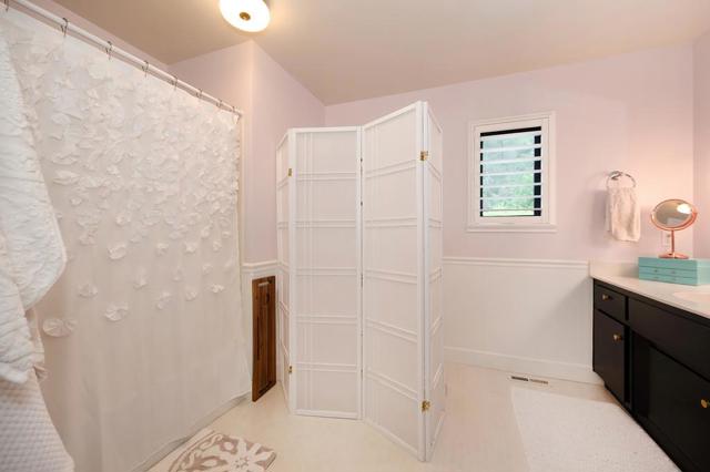 2640 Gayle Lane, Auburn CA: https://media.crmls.org/mediaz/37295de4-474a-43c5-802a-0c9f803c96c9.jpg