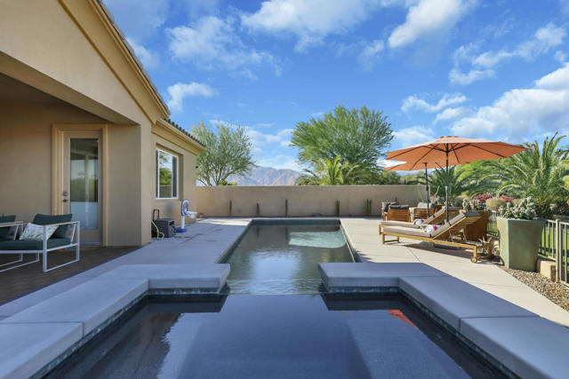 Image 12 of 48 For 67252 Zuni Court