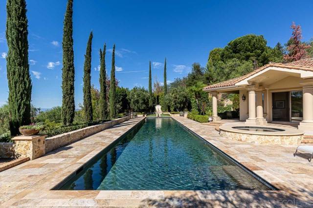 14440 Ridge Ranch Rd, Valley Center CA: https://media.crmls.org/mediaz/372b32b4-6dc4-49d2-942f-5fe084160f68.jpg