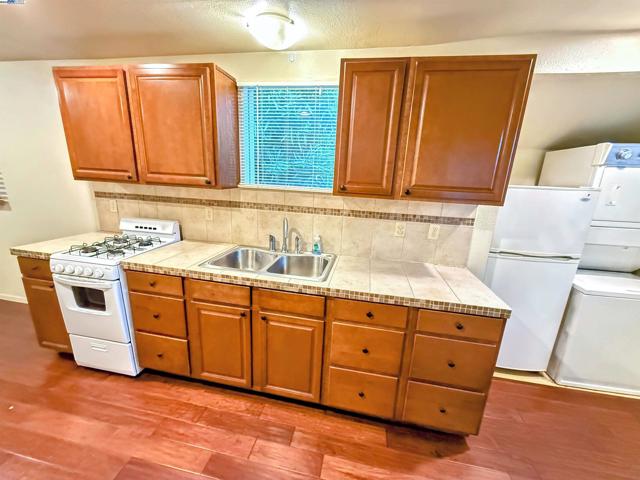 Image 22 of 43 For 2271 Avenue 135th