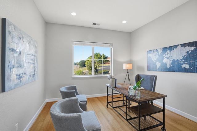 979 Via Rodriguez, San Juan Bautista CA: https://media.crmls.org/mediaz/372b6cc3-eb73-4f7b-8645-b1e437ae31fb.jpg