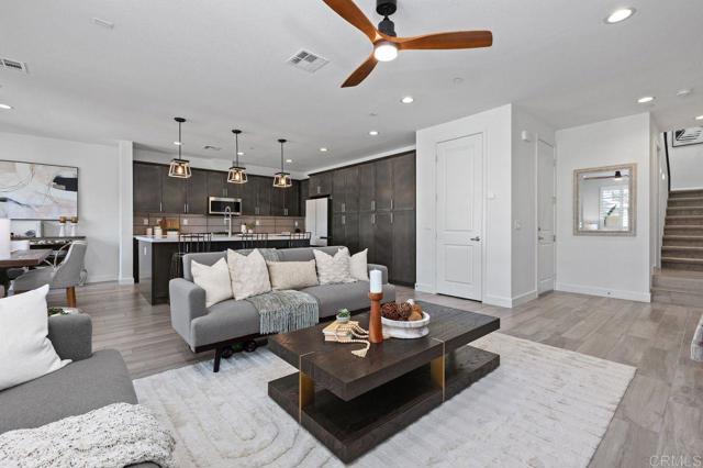 Detail Gallery Image 10 of 59 For 3122 Salina Rd, Carlsbad,  CA 92010 - 3 Beds | 2/1 Baths