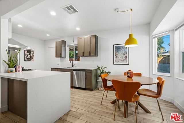 1328 E Camino Primrose, Palm Springs, CA 92264