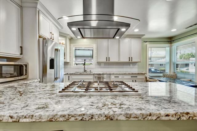 163 Roxbury, Santa Clara CA: https://media.crmls.org/mediaz/372c80e9-b242-4df0-8297-7cd06bddfe81.jpg