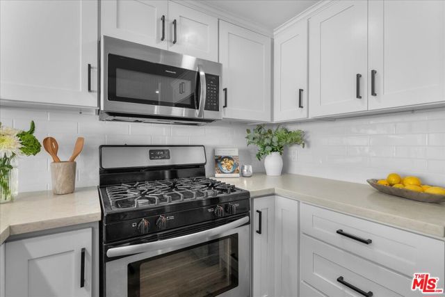 1311 Manhattan Beach Boulevard, Manhattan Beach, California 90266, 2 Bedrooms Bedrooms, ,2 BathroomsBathrooms,Residential,For Sale,Manhattan Beach,25544727