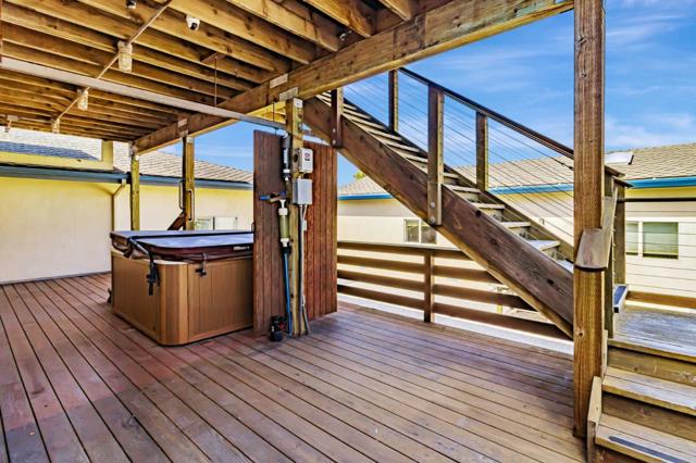 415 Kelly Avenue, Half Moon Bay CA: https://media.crmls.org/mediaz/372e3fda-339e-4699-8a18-18a37db19cfb.jpg