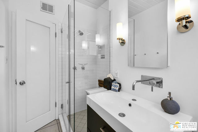 1841 N Berne Drive, Palm Springs CA: https://media.crmls.org/mediaz/372f3aa2-116d-4373-a1f8-b47d78f48e01.jpg