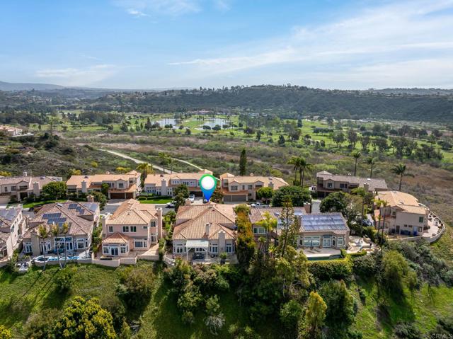 14730 Caminito Porta Delgada, Del Mar CA: https://media.crmls.org/mediaz/372fe2b6-6047-4276-b0c8-27b0eb7d5d65.jpg