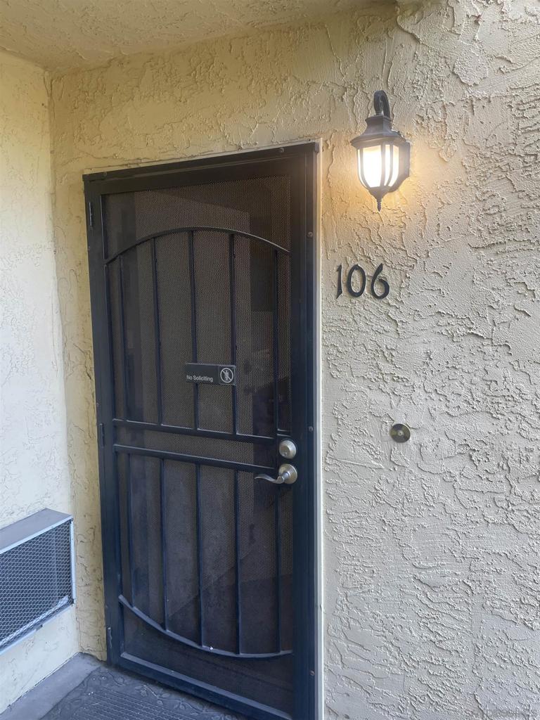 9949 Erma Rd. - photo 18