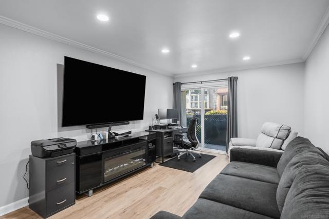 6275 Rancho Mission, Mission Valley CA: https://media.crmls.org/mediaz/3730bf47-f59a-44e4-b6ac-48262fdaf5d3.jpg