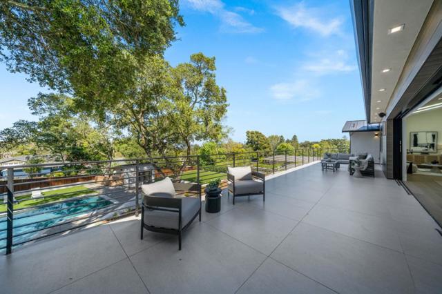 510 Darrell Road, Hillsborough CA: https://media.crmls.org/mediaz/3731b655-9a86-43e1-9569-46cfb3ee2e19.jpg