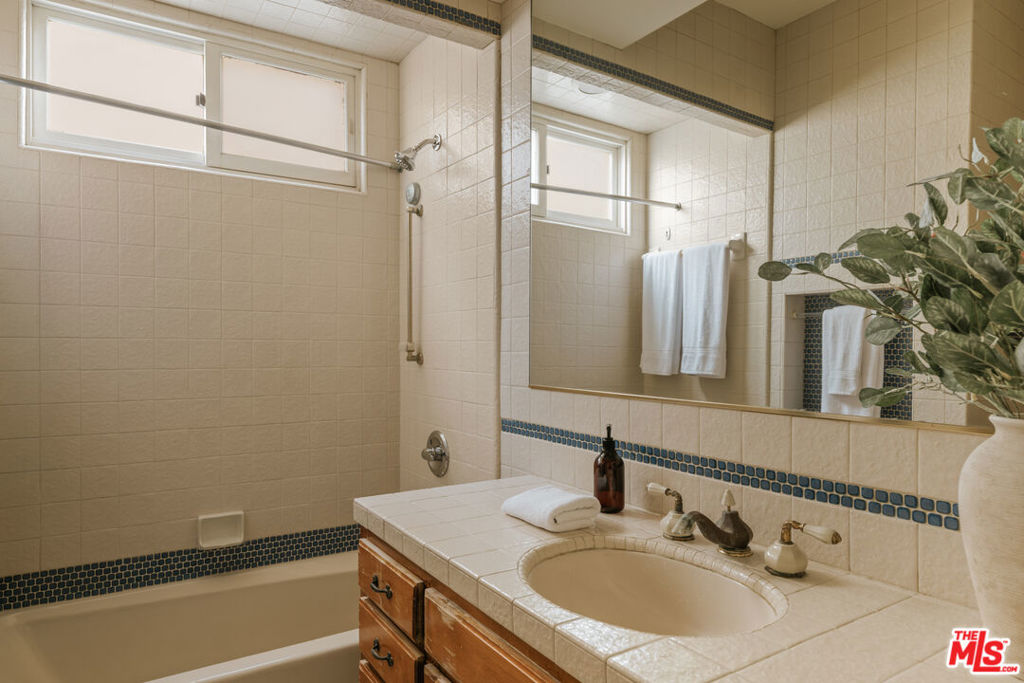 MLS #26987995 image #21