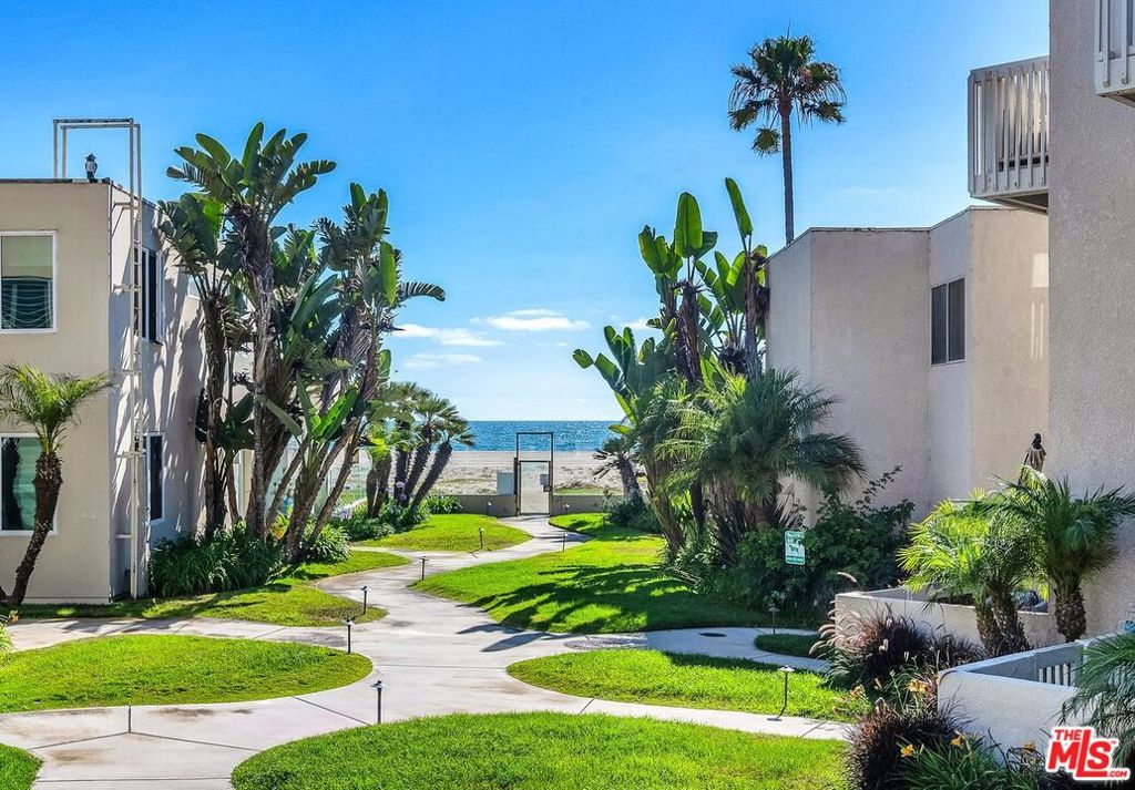 7301 Vista Del Mar #A104