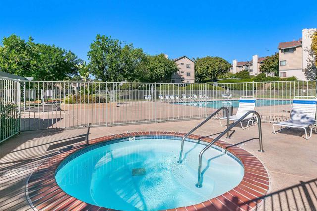 2914 Elm Tree Ct, Spring Valley CA: https://media.crmls.org/mediaz/3733e83f-047c-485a-a08e-7e1eb7d4bf79.jpg