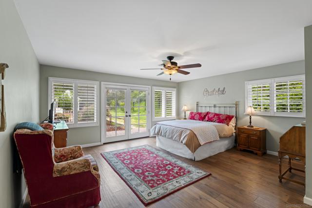 16327 Woodson View Rd, Poway CA: https://media.crmls.org/mediaz/373506d4-cb53-4445-a601-a5a6dd59c035.jpg