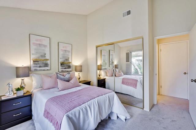 19423 Vineyard Lane, Saratoga CA: https://media.crmls.org/mediaz/373529e8-acad-4808-a4c1-ecb05a85fec9.jpg