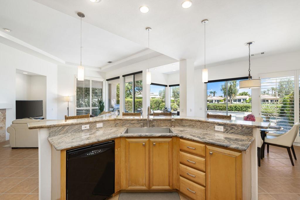 MLS #219098737DA img 23